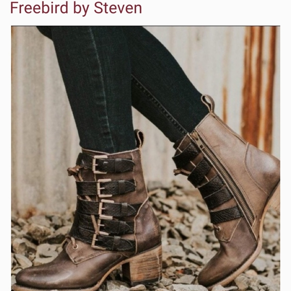*ISO! ISO! * Freebird Candice in Black Multi - Size 6 or 7